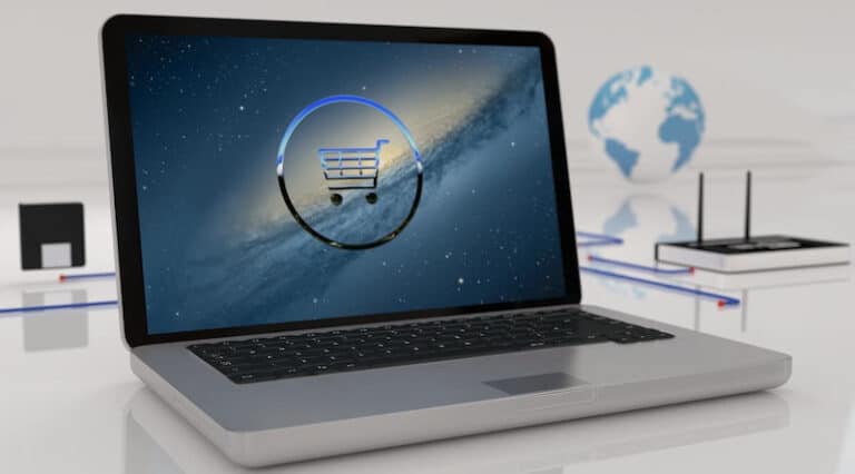 una pantalla de ordenador portátil con un icono sobre las etapas del embudo de ventas
